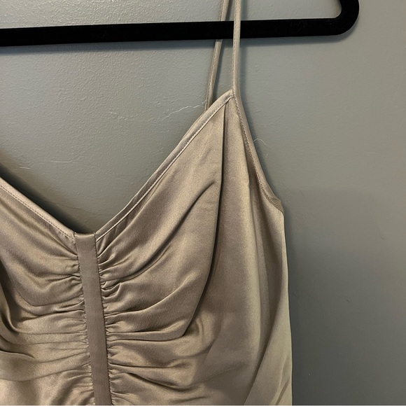 🆕 NWT Banana Republic Women's Gray Shirred Silk Dress - Picture 7 of 8